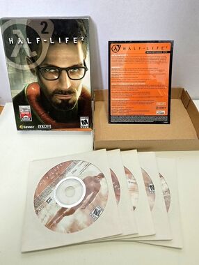 Half-Life 2 (PC, 2004) 5 Discs - No Key